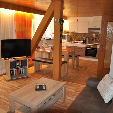 Ferienwohnung Rentrisch am Waldrand Sankt Ingbert Exterior foto