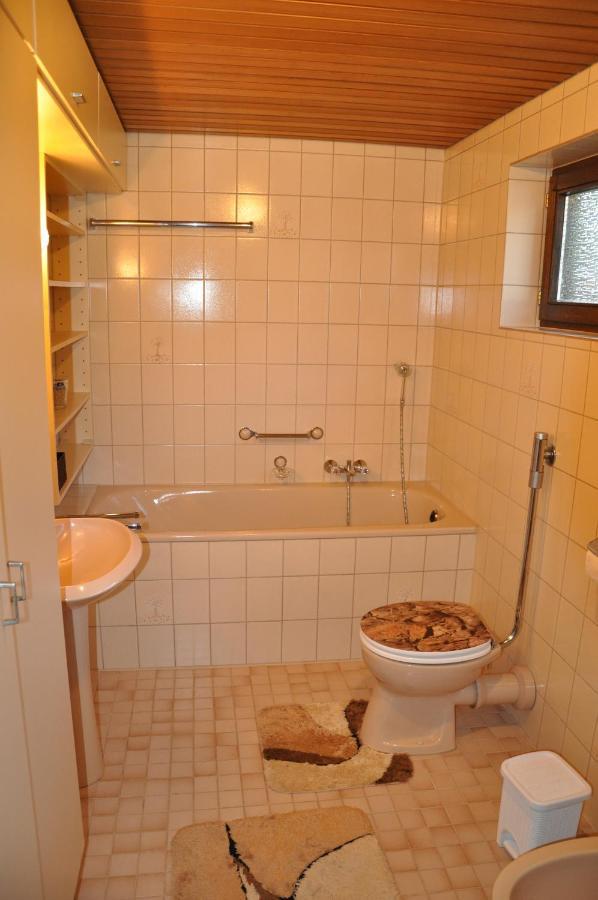 Ferienwohnung Rentrisch am Waldrand Sankt Ingbert Exterior foto